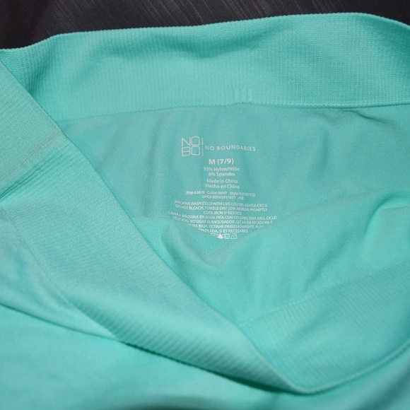Soft Turquoise Leggings - Picture 2 of 2